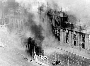 Bombardeo del Palacio de La Moneda en Santiago de Chile. 11-09-73 y Bombardeo a Bagdad 20-03-08